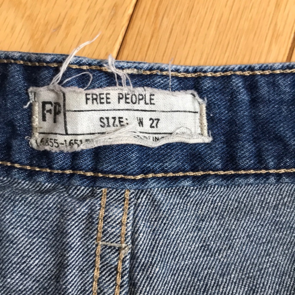 Free people Jean shorts size 27 - Picture 2 of 5